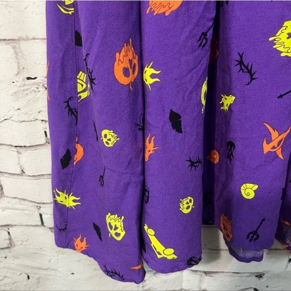 Torrid 1x Disney Villains Halloween Mini Skater Skirt - Challis Purple - Picture 12 of 12